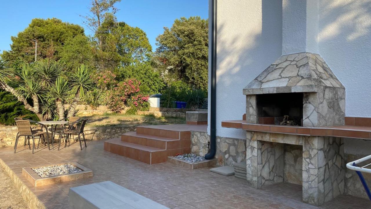 Villa Holiday Banjole Bagian luar foto