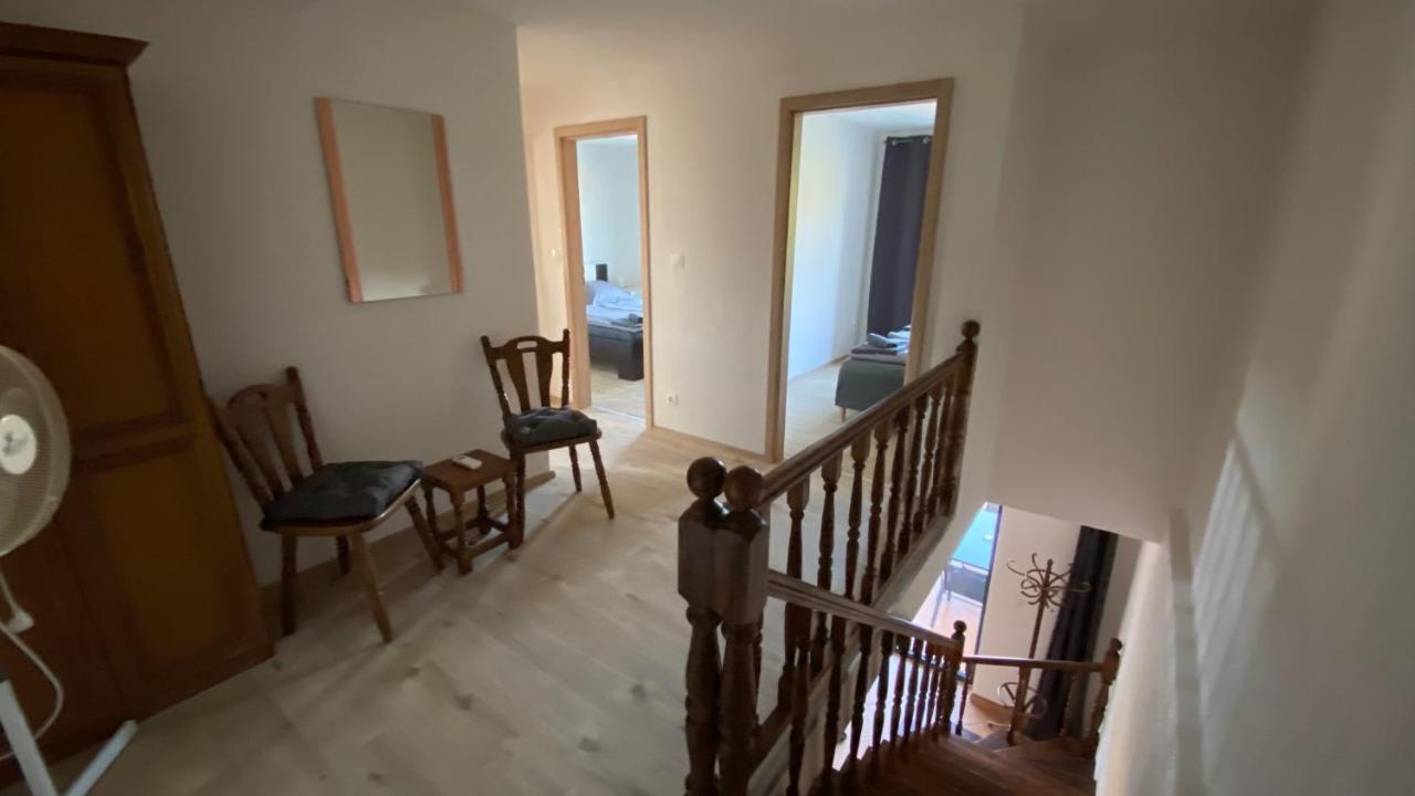 Villa Holiday Banjole Bagian luar foto
